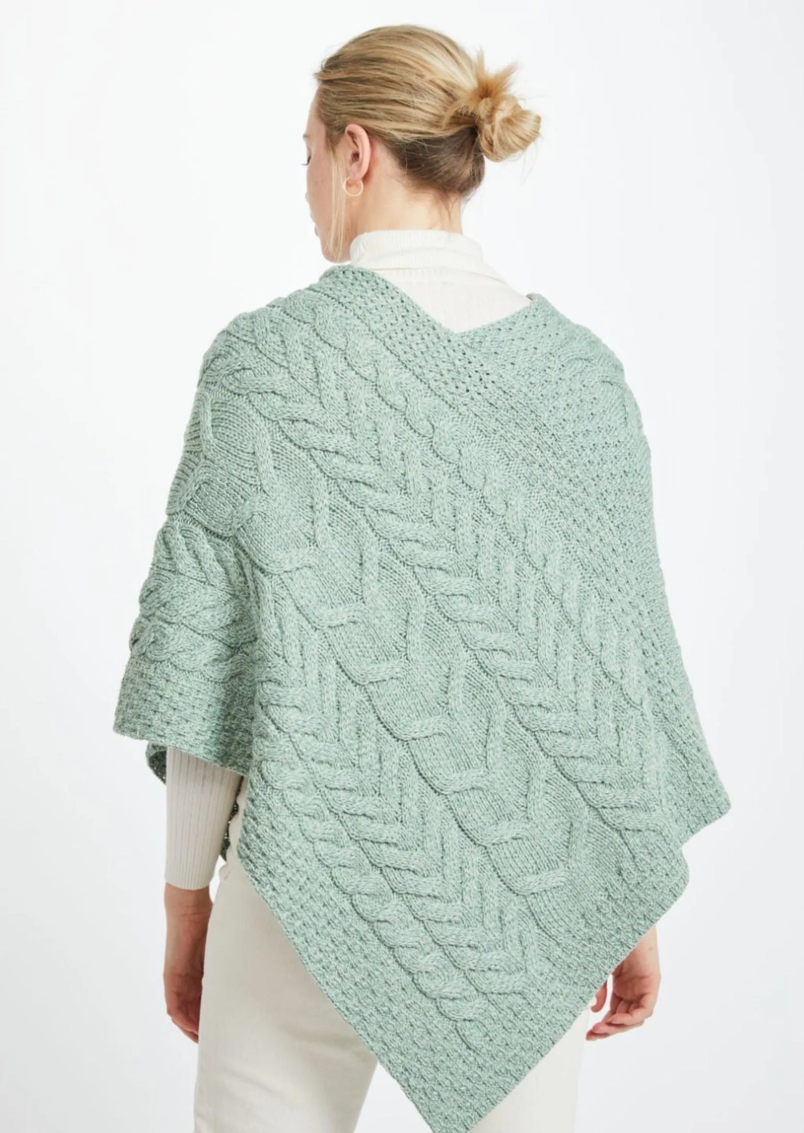 Aran Super Soft Poncho | Mint