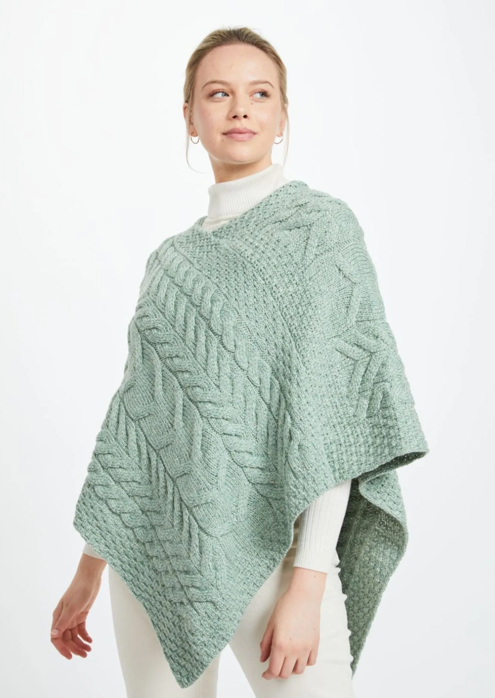 Aran Super Soft Poncho | Mint