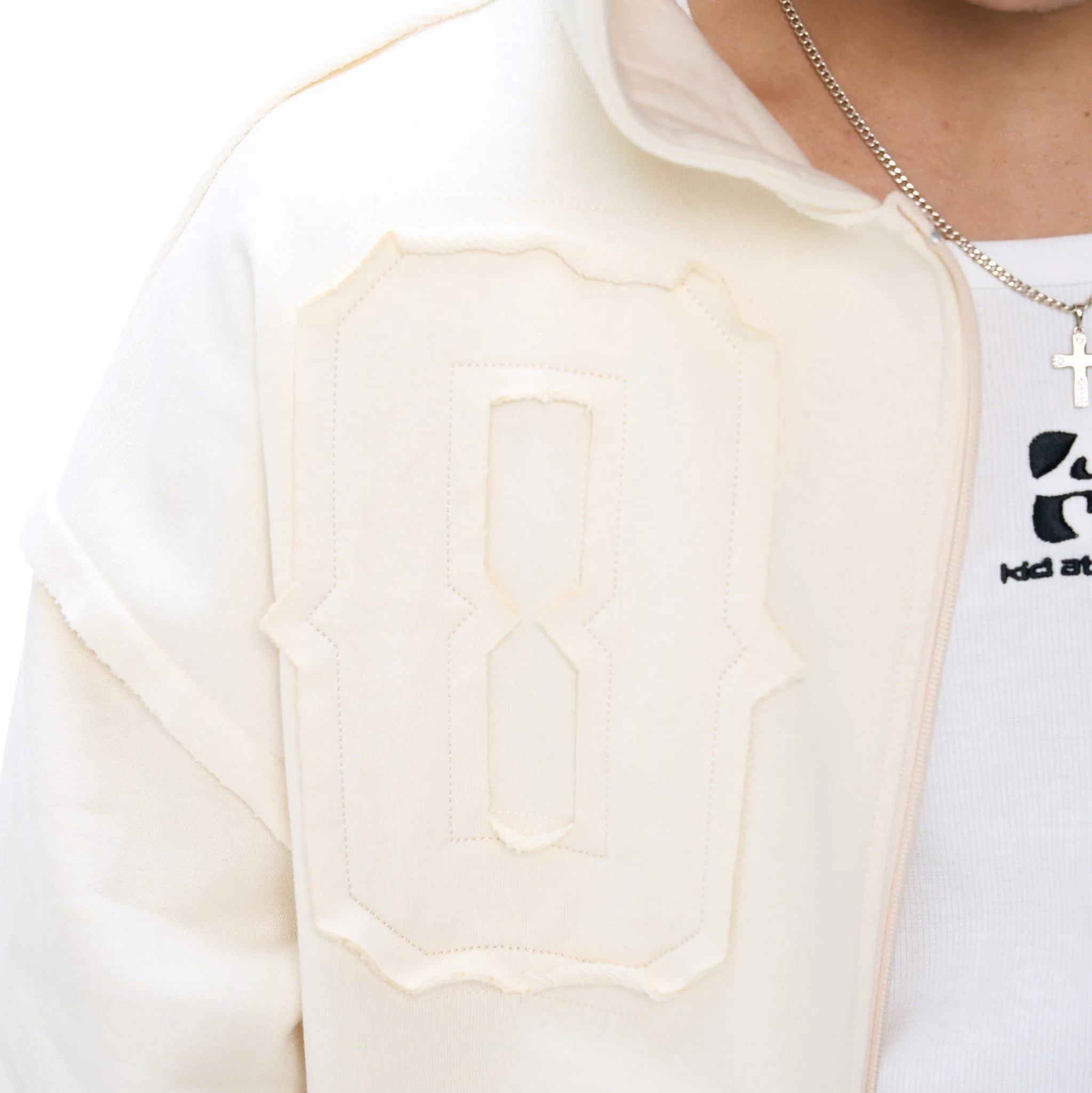 EIGHT ZIP HOODIE - CREAM