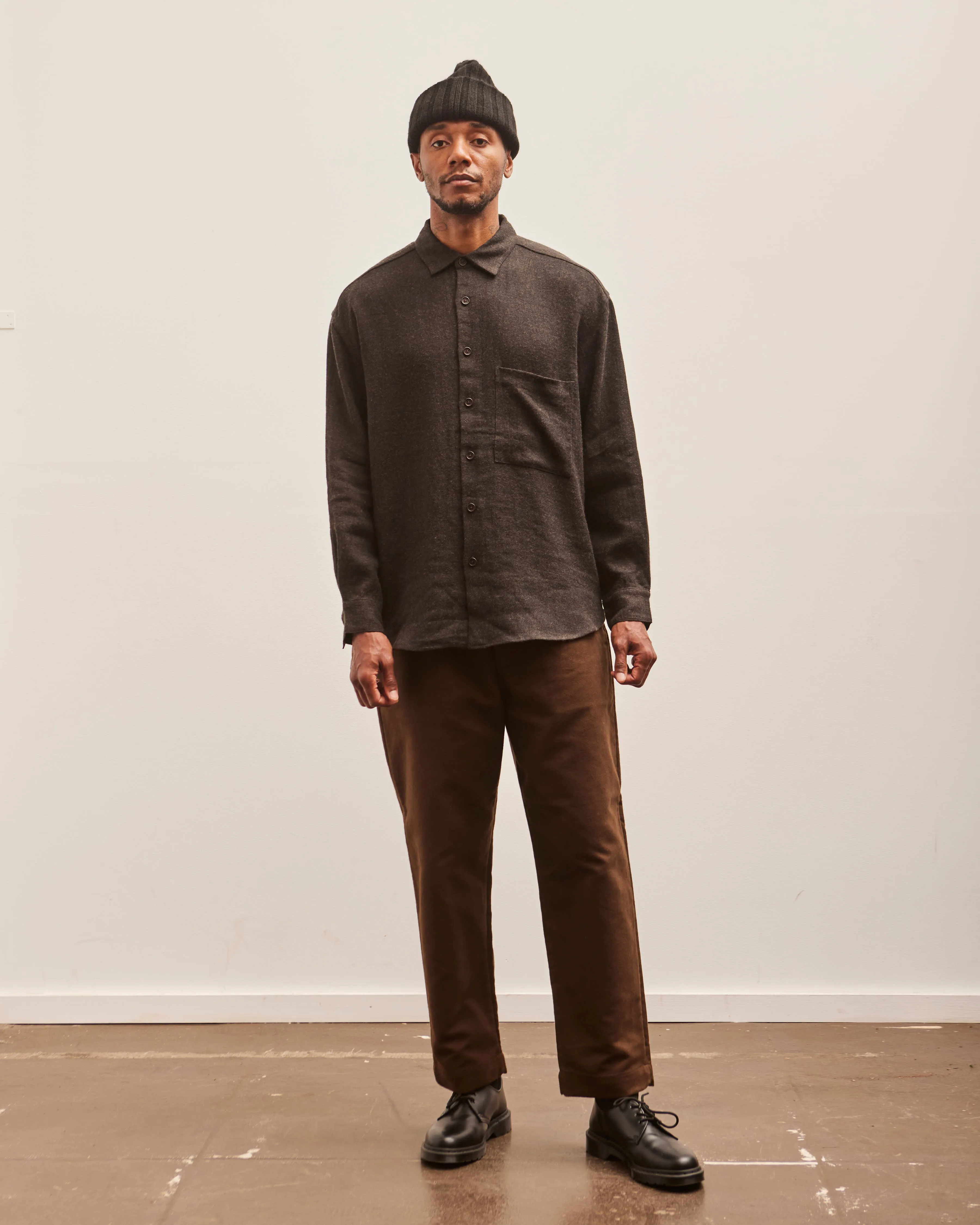 Evan Kinori Single Pleat Pant, Brown Organic Cotton Moleskin