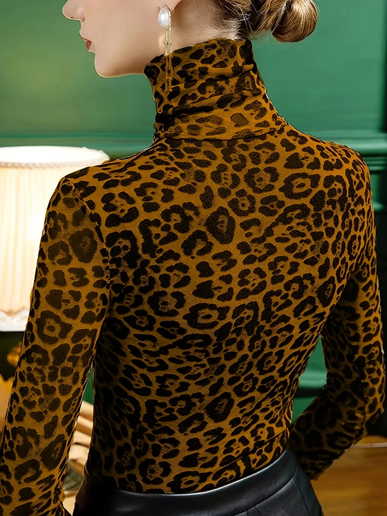 Leopard Print Turtleneck Stylish Top for Spring  Fall