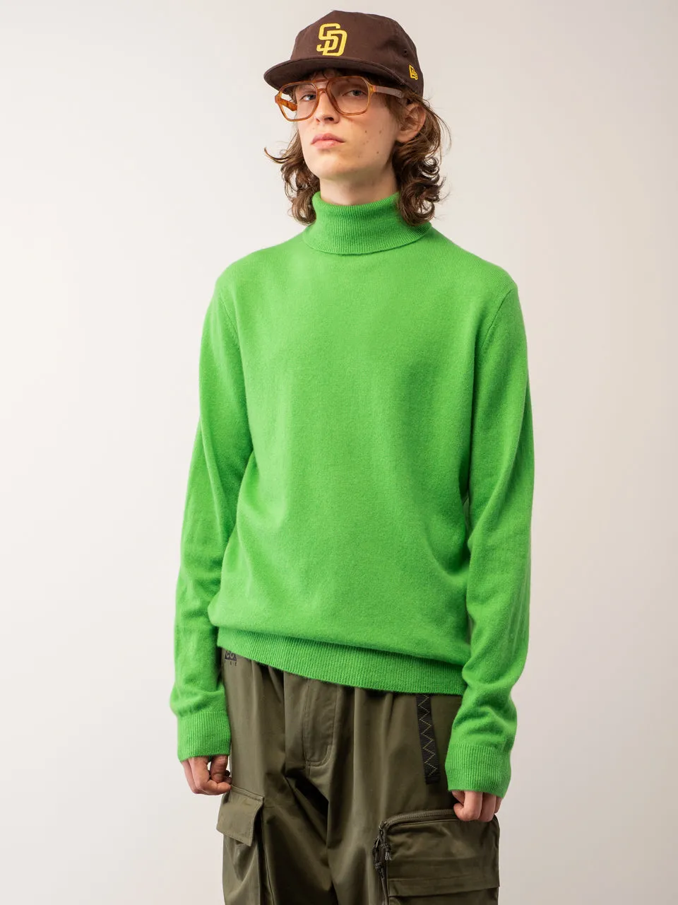 Men Turtleneck Sweater_Green