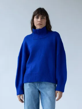 Rhys Turtleneck in Cobalt