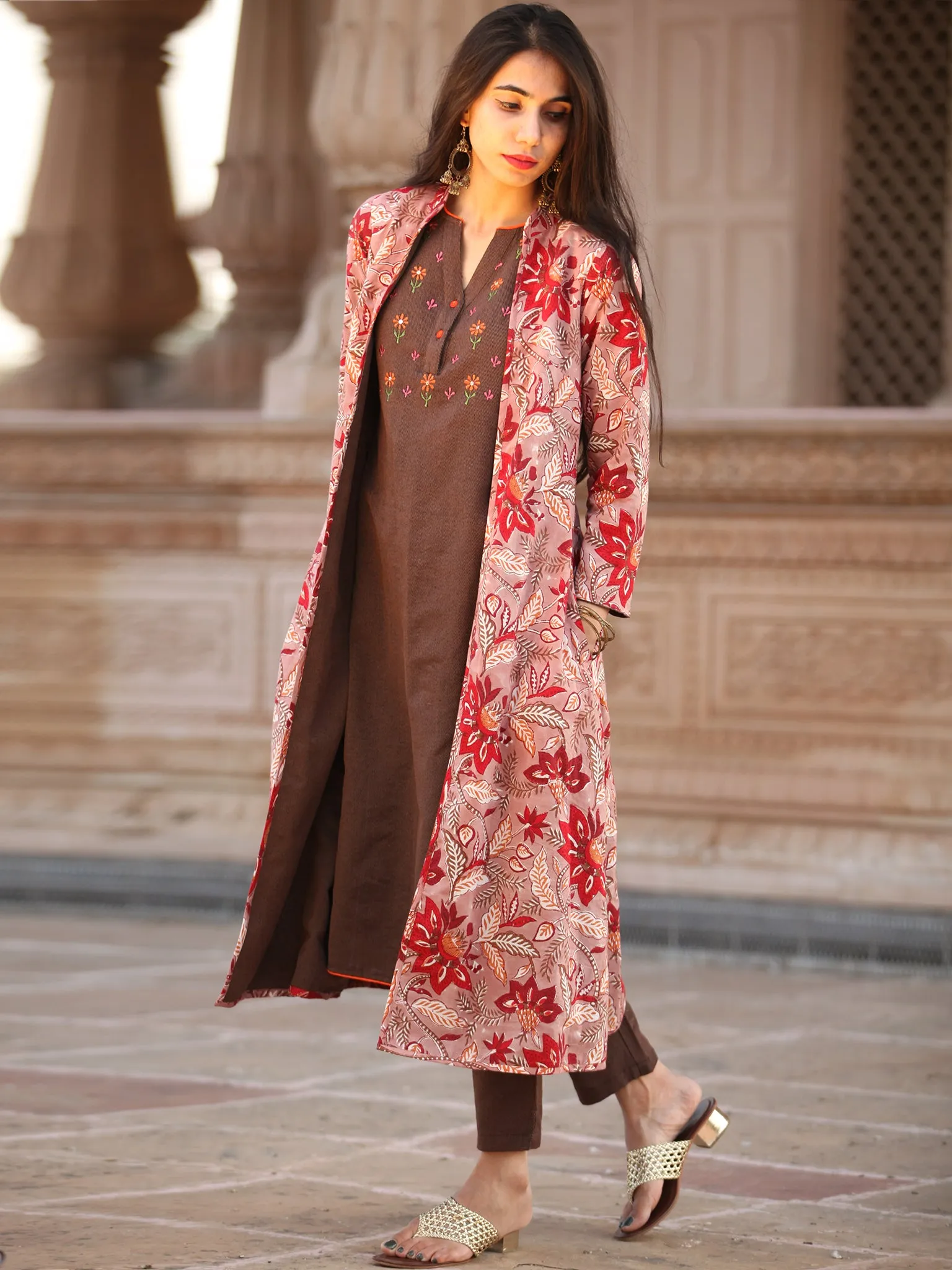 Shishir Megha - Handloom Woolen Reversible Jacket - KJ06A0006