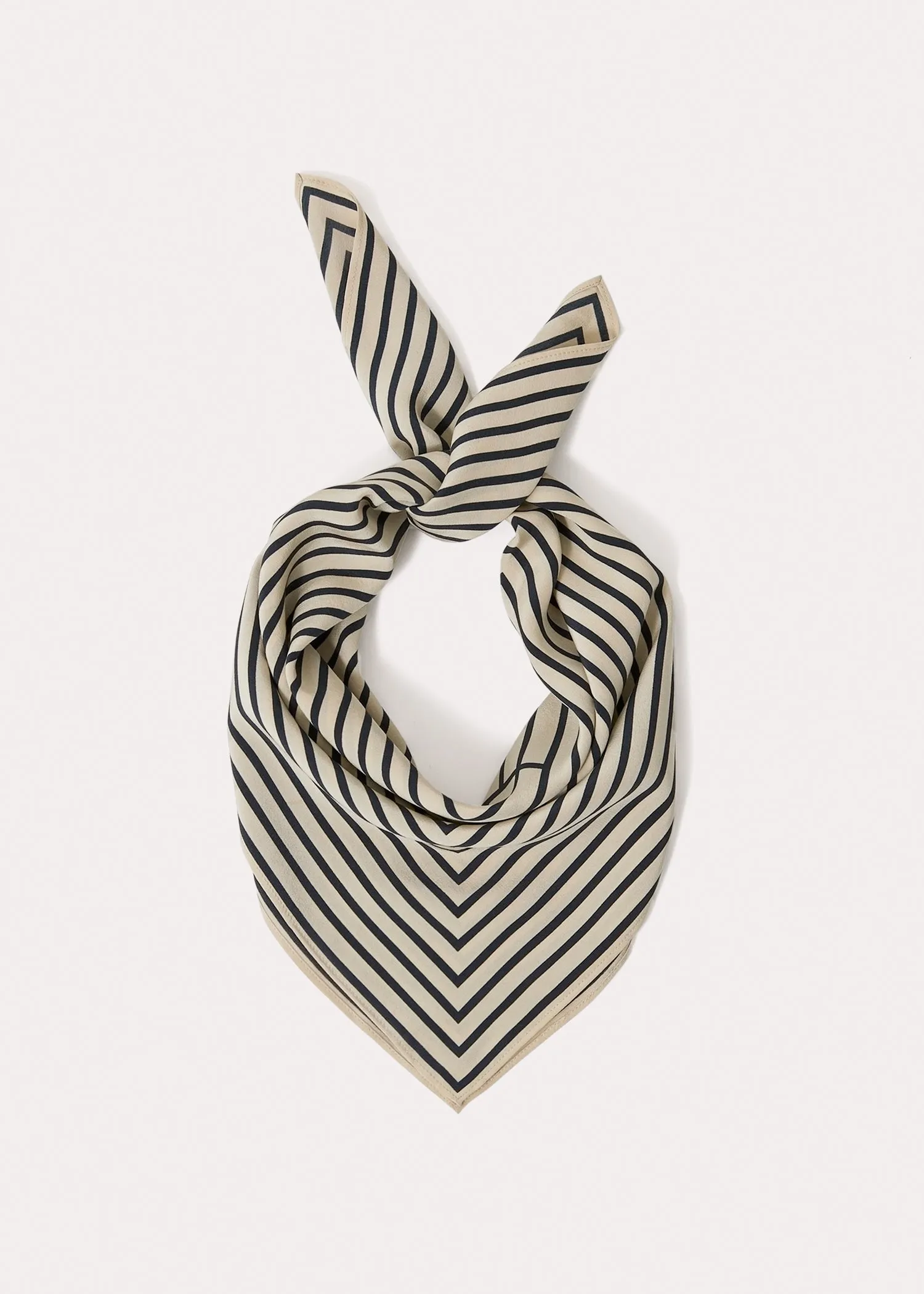 Signature monogram silk scarf crème