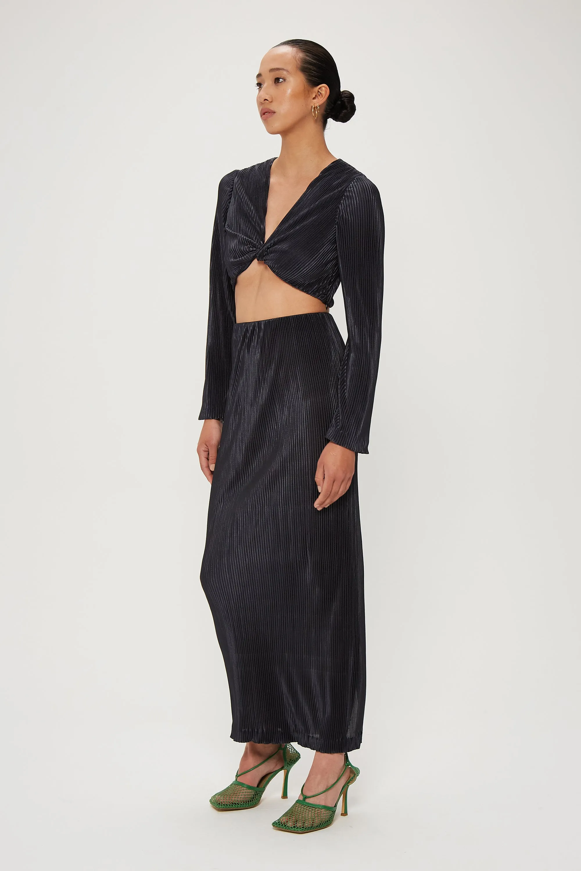 Third Form Meet The Sky Pleat Maxi Skirt - Midnight