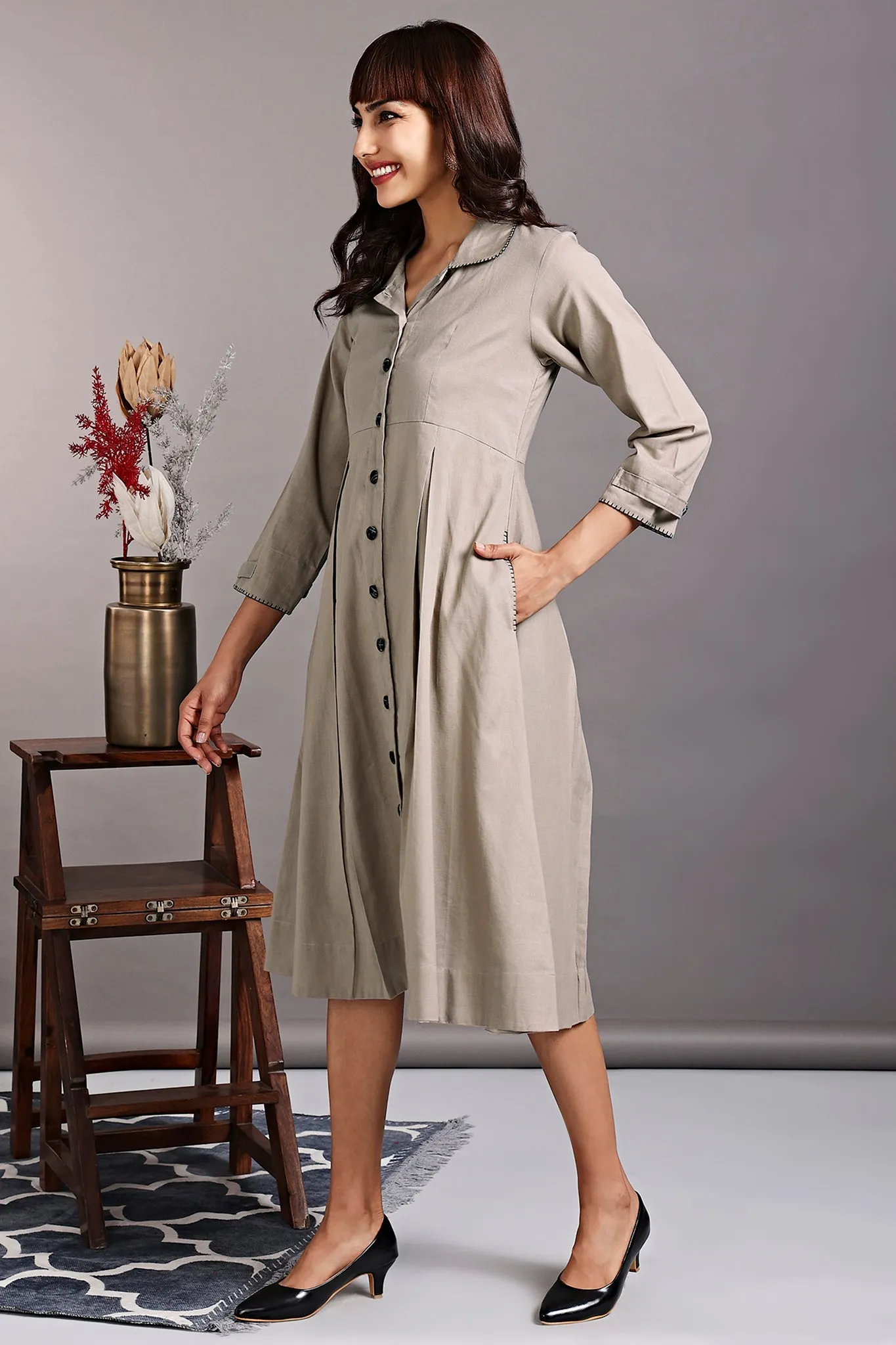 versatile peter pan collar dress jacket - beige pampas & peppercorn