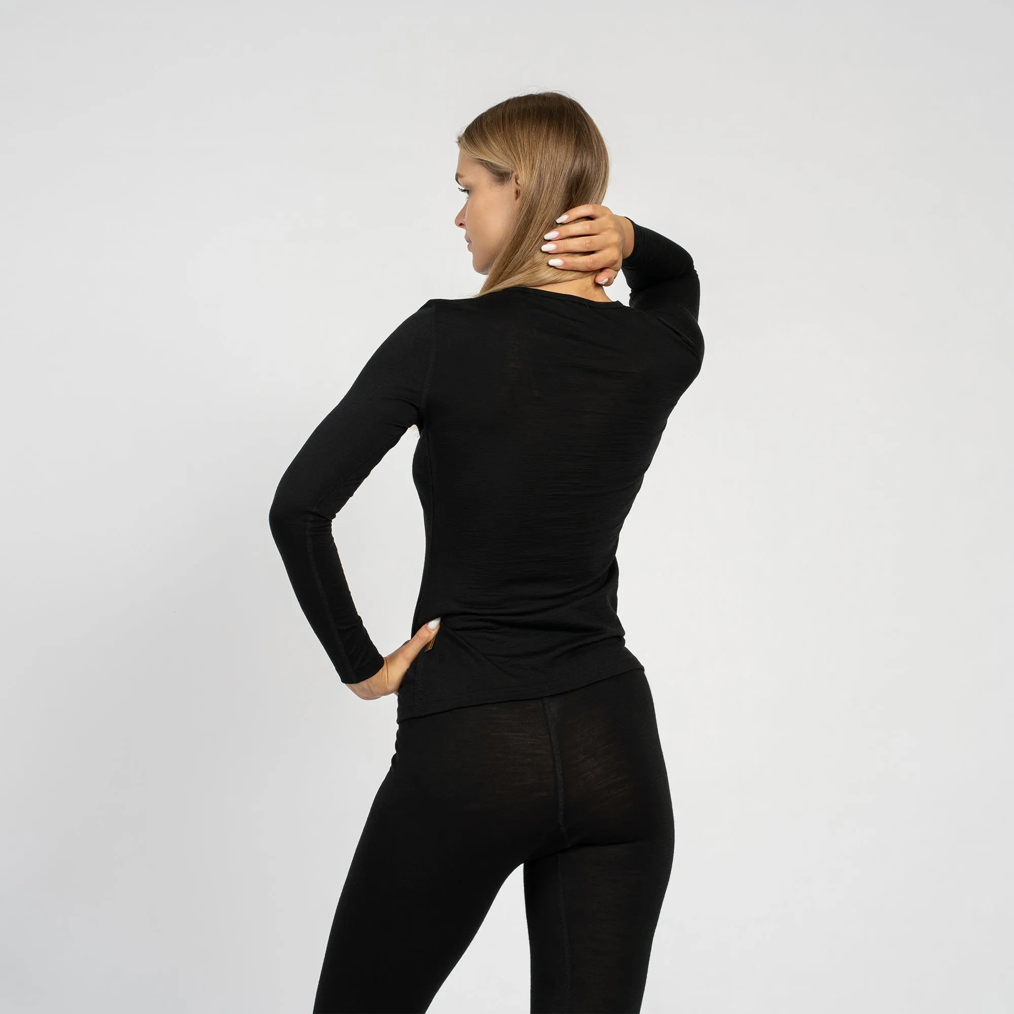 Women's 160 Long Sleeve & Bottoms 2-Piece Black